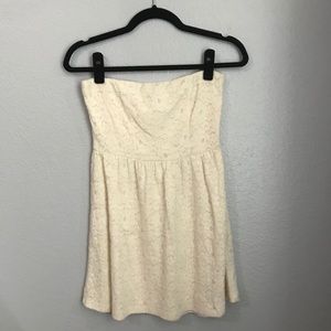 Lace Strapless Dress!